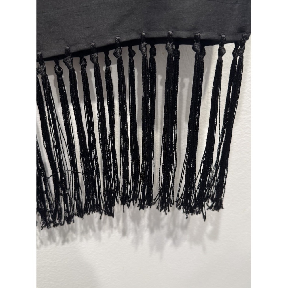 Vintage 90s CLIO Black Embroidered Silk Skirt Size 10 Floral Fringe Boho Fairy - Picture 5 of 7